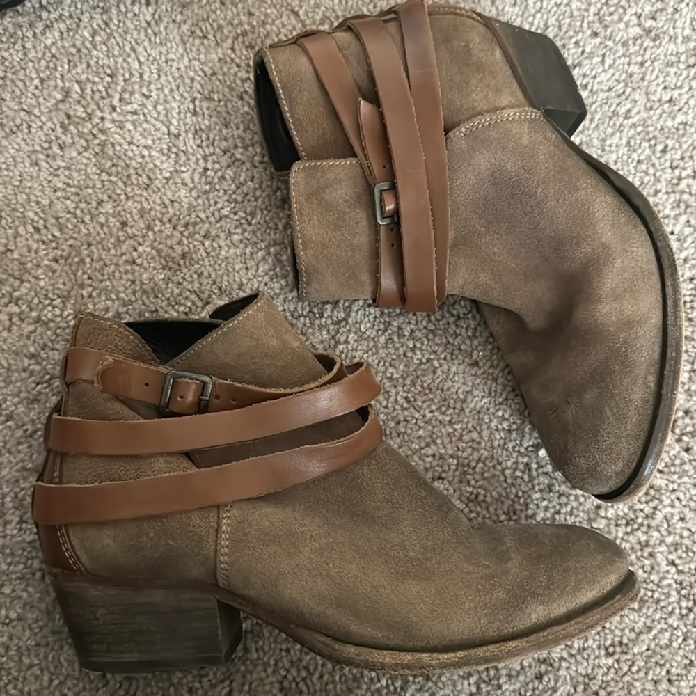 Brown Ankle Boots with Straps